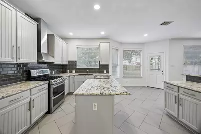 6025 Ronchamps Drive, Round Rock, TX 78681 - Photo 12