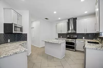 6025 Ronchamps Drive, Round Rock, TX 78681 - Photo 10