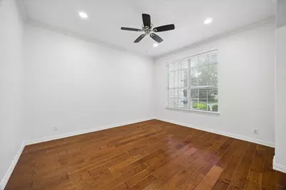 6025 Ronchamps Drive, Round Rock, TX 78681 - Photo 4