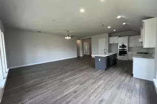 113 Ray Ct, Liberty Hill, TX 78642 - Photo 12