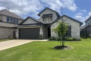113 Ray Ct, Liberty Hill, TX 78642 - Photo 2