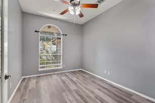 11600 Fletcher Hall Ln, Austin, TX 78717 - Photo 6