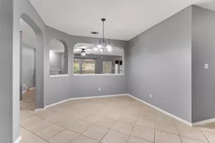 11600 Fletcher Hall Ln, Austin, TX 78717 - Photo 4