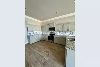 100 Everett Court #A, Jarrell, TX 76537 - Photo 4