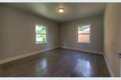 2011 Fortview Road, Austin, TX 78704 - Photo 20