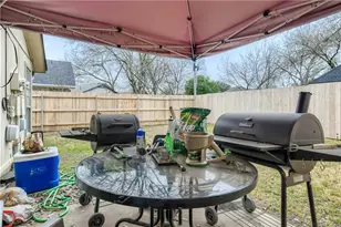 2126 Redwing Way, Round Rock, TX 78664 - Photo 12