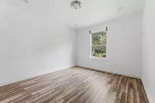 118 Camino De Agua, Elgin, TX 78621 - Photo 26