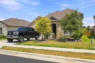 111 Rainmaker Cv, Bastrop, TX 78602 - Photo 2