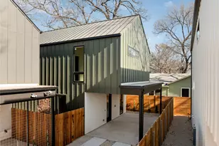 3412 Gonzalez St, Austin, TX 78702 - Photo 2