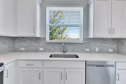 1015 Vista View Drive #502, Georgetown, TX 78626 - Photo 6