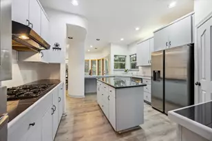 602 Jessie St, Austin, TX 78704 - Photo 10