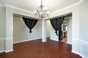 1135 Disraeli Cir, Pflugerville, TX 78660 - Photo 6