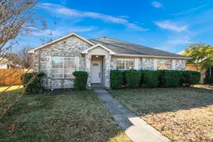 1135 Disraeli Cir, Pflugerville, TX 78660 - Photo 2