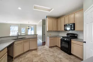 1135 Disraeli Cir, Pflugerville, TX 78660 - Photo 14