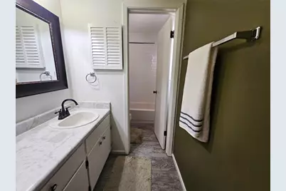 1648 Eastwood Drive, Seguin, TX 78155 - Photo 14