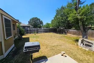 1648 Eastwood Dr, Seguin, TX 78155 - Photo 22