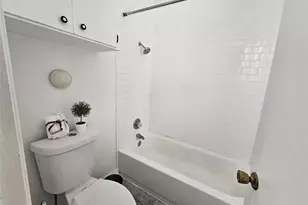 1648 Eastwood Dr, Seguin, TX 78155 - Photo 14