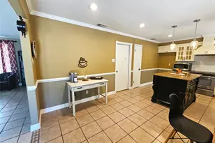 1648 Eastwood Dr, Seguin, TX 78155 - Photo 8