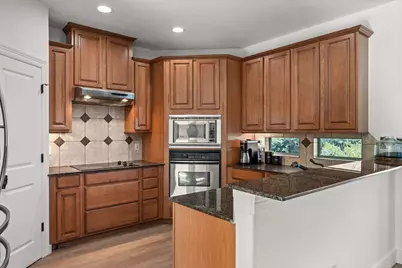 14000 Saskatchewan Drive, Austin, TX 78734 - Photo 8