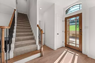 14000 Saskatchewan Dr, Austin, TX 78734 - Photo 4