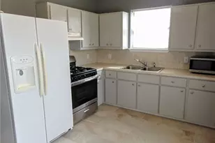 2317 E 2nd St, Austin, TX 78702 - Photo 10