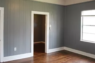 2317 E 2nd St, Austin, TX 78702 - Photo 18