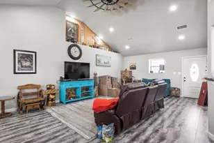 7027 FM971, Georgetown, TX 78626 - Photo 6