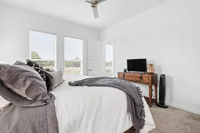 645 Treaty Oak Drive, Georgetown, TX 78628 - Photo 14