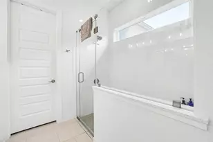 645 Treaty Oak Dr, Georgetown, TX 78628 - Photo 16