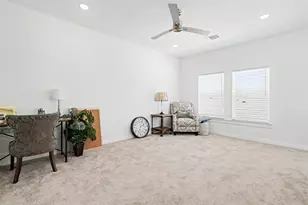 645 Treaty Oak Dr, Georgetown, TX 78628 - Photo 28