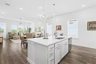 645 Treaty Oak Dr, Georgetown, TX 78628 - Photo 2