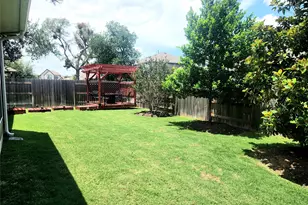180 Golden Gate Ln, Kyle, TX 78640 - Photo 32