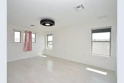 8608 Bestride Bend, Austin, TX 78744 - Photo 10