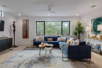 3406 E 17th Street #5, Austin, TX 78721 - Photo 2