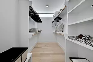 3406 E 17th St, Austin, TX 78721 - Photo 12