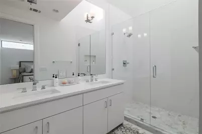 3406 E 17th Street #5, Austin, TX 78721 - Photo 8