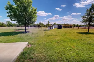 913 Co Rd 220, Florence, TX 76527 - Photo 24