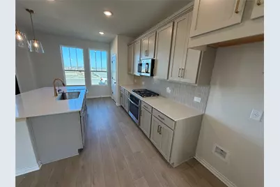 225 Leeland Drive, Liberty Hill, TX 78642 - Photo 8