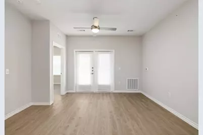 2551 N Guadalupe Street #3308, Seguin, TX 78155 - Photo 10