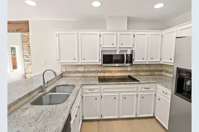 4713 Trail Crest Circle, Austin, TX 78735 - Photo 12