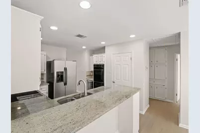 4713 Trail Crest Circle, Austin, TX 78735 - Photo 10