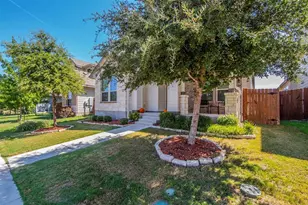 352 S Brook Dr, Leander, TX 78641 - Photo 2