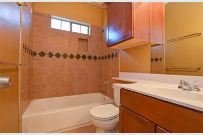 5405 Avenue H #B, Austin, TX 78751 - Photo 8