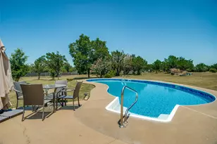 190 Young Ranch Rd, Georgetown, TX 78633 - Photo 34