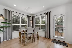 9710 Tanglemede St, Austin, TX 78748 - Photo 10