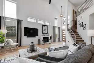 9710 Tanglemede St, Austin, TX 78748 - Photo 8