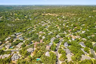 10806 Wintergreen Hill, Austin, TX 78750 - Photo 34