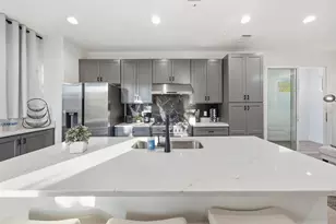 2220 Yellow Jacket Ln, Austin, TX 78741 - Photo 14