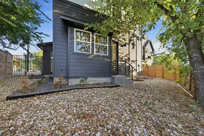 2220 Yellow Jacket Lane #1, Austin, TX 78741 - Photo 38