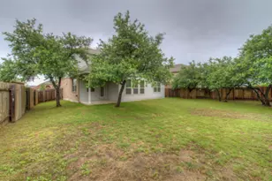 198 Stone View Trail, Austin, TX 78737 - Photo 10